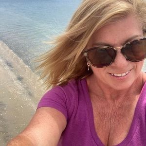 Meet your Posher, Lynn